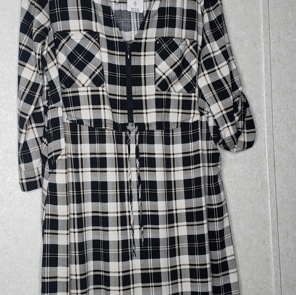 NEW SKATER PLAID TORRID DRESS size 00 - Picture 4 of 7